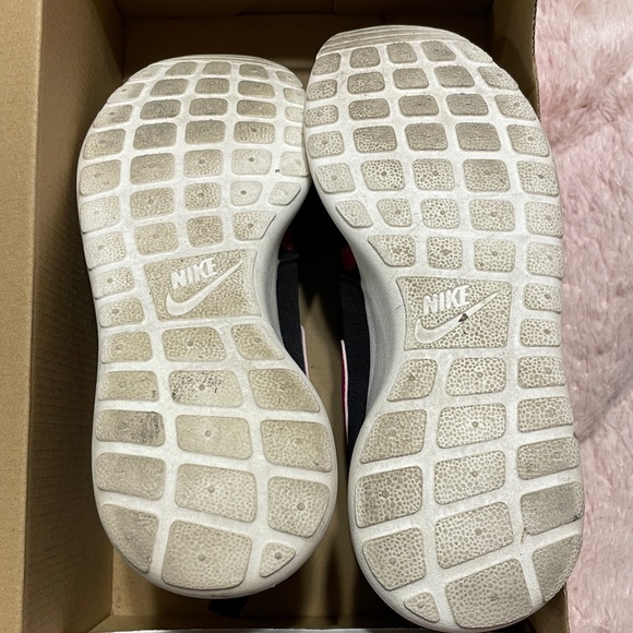 Rare Nike roshe run rosherun Aloha pack flower print black pink blue - Picture 5 of 10